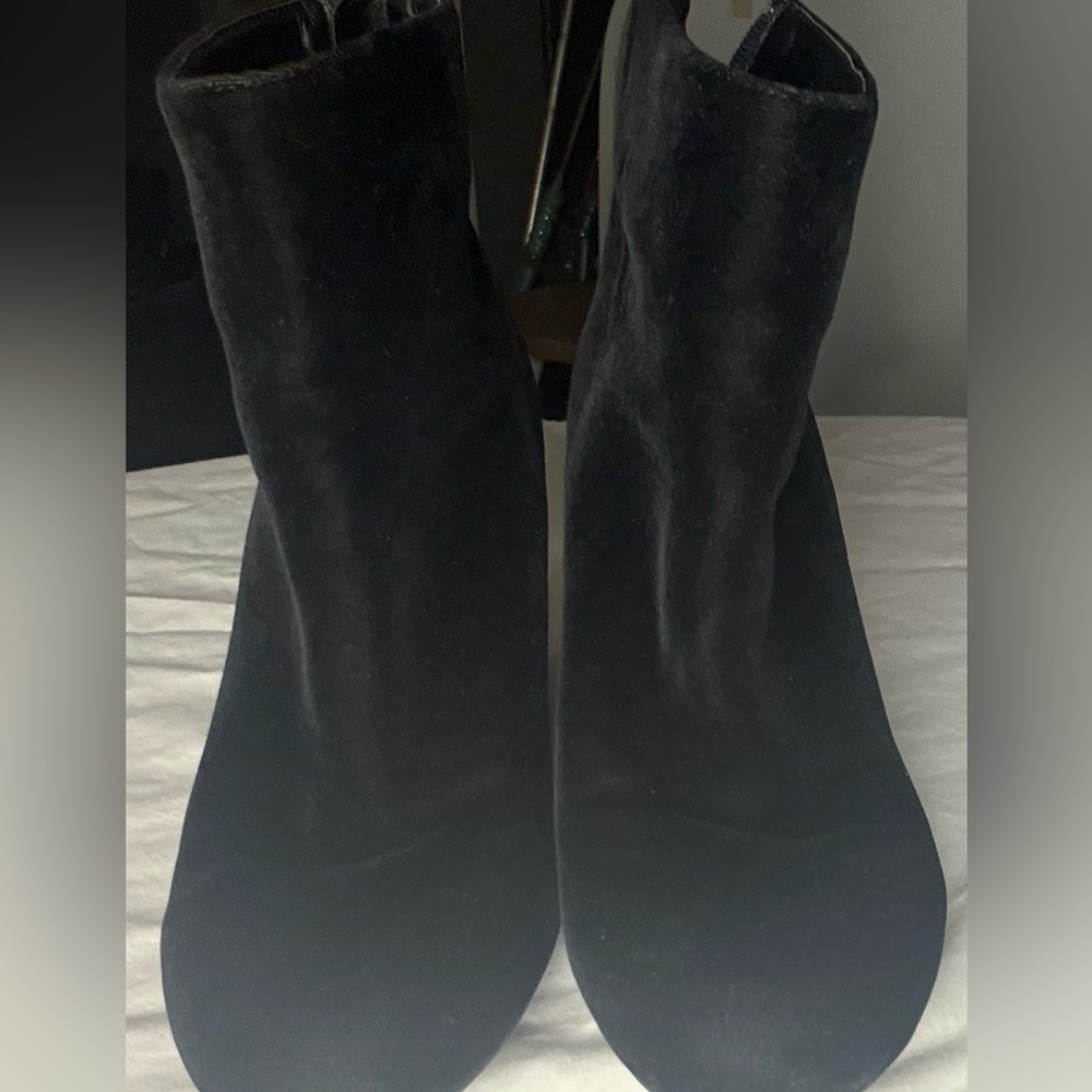 Elegant Black Women's Boots